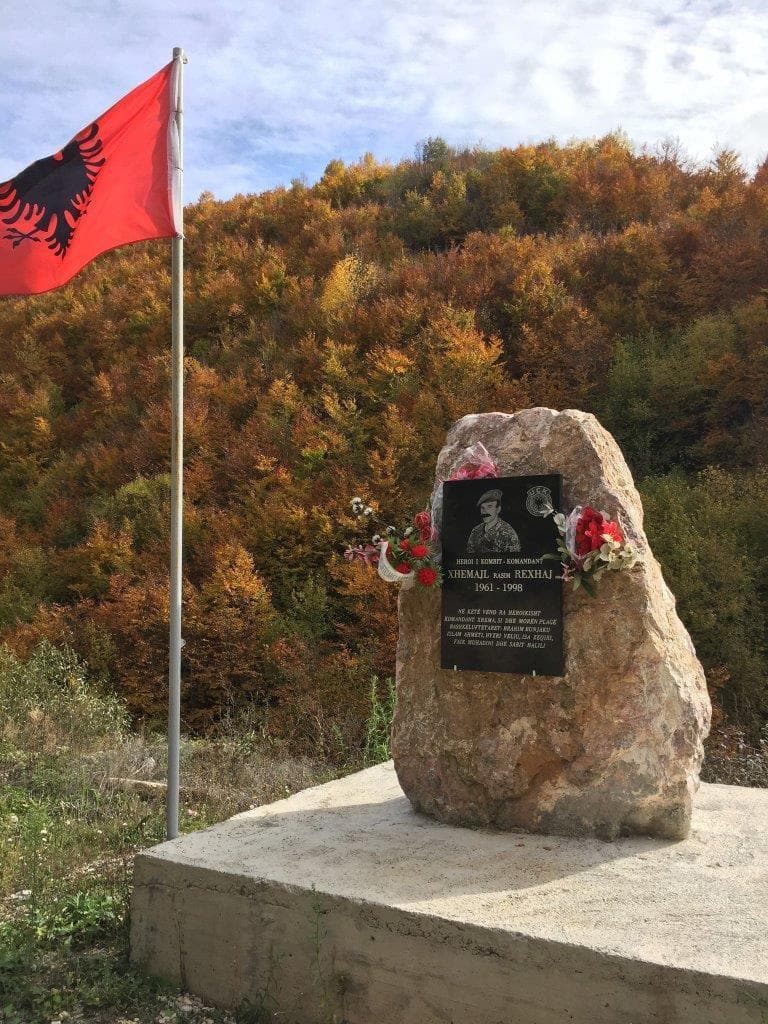 Vendi i Rënies së Dëshmorit  Xhemajl R. Rexhaj - Llanishtë, Shtime